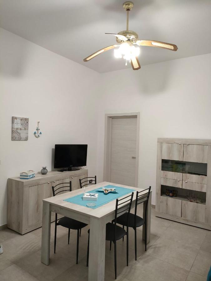 Casa Vacanze Da Lui' Torre Lapillo Buitenkant foto