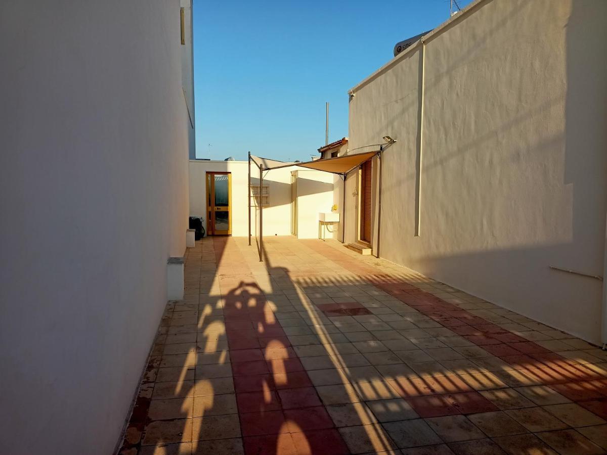 Casa Vacanze Da Lui' Torre Lapillo Buitenkant foto